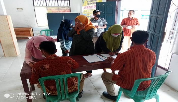 BANTUAN BERAS BULOG BAGI KPM PKH DAN BST  02