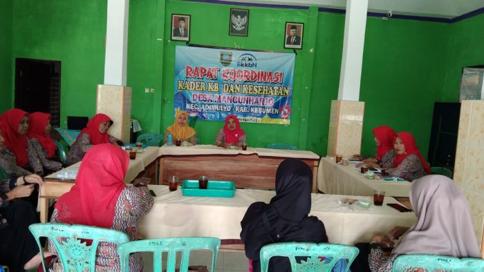 RAKOR KADER KB DAN KESEHATAN DESA MANGUNHARJO 02