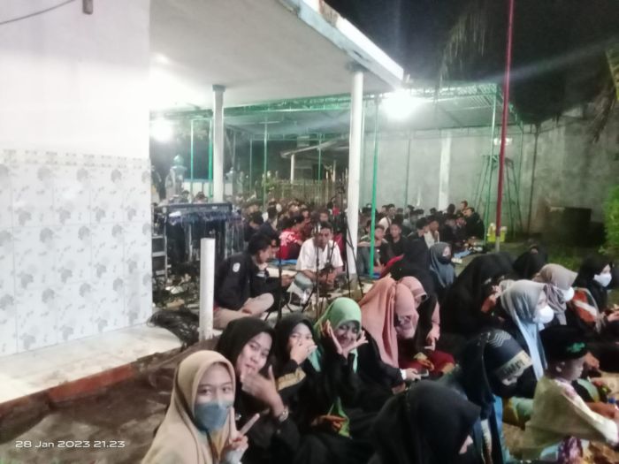 MANGUNHARJO BERSHOLAWAT  01