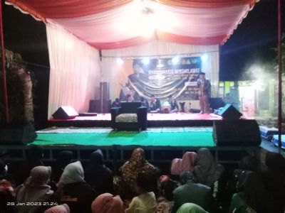 MANGUNHARJO BERSHOLAWAT 